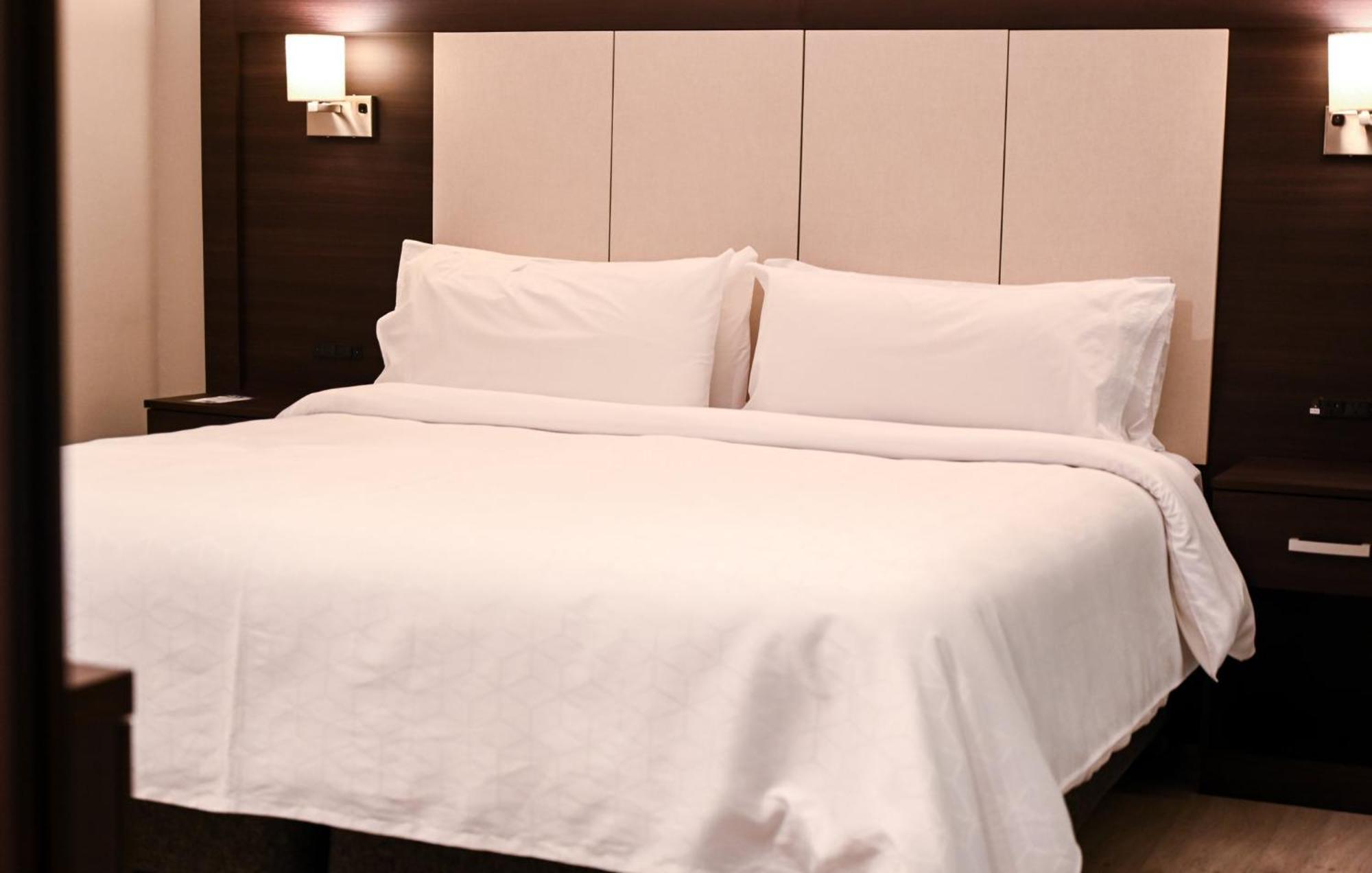 Holiday Inn Express Rosario By Ihg Ngoại thất bức ảnh