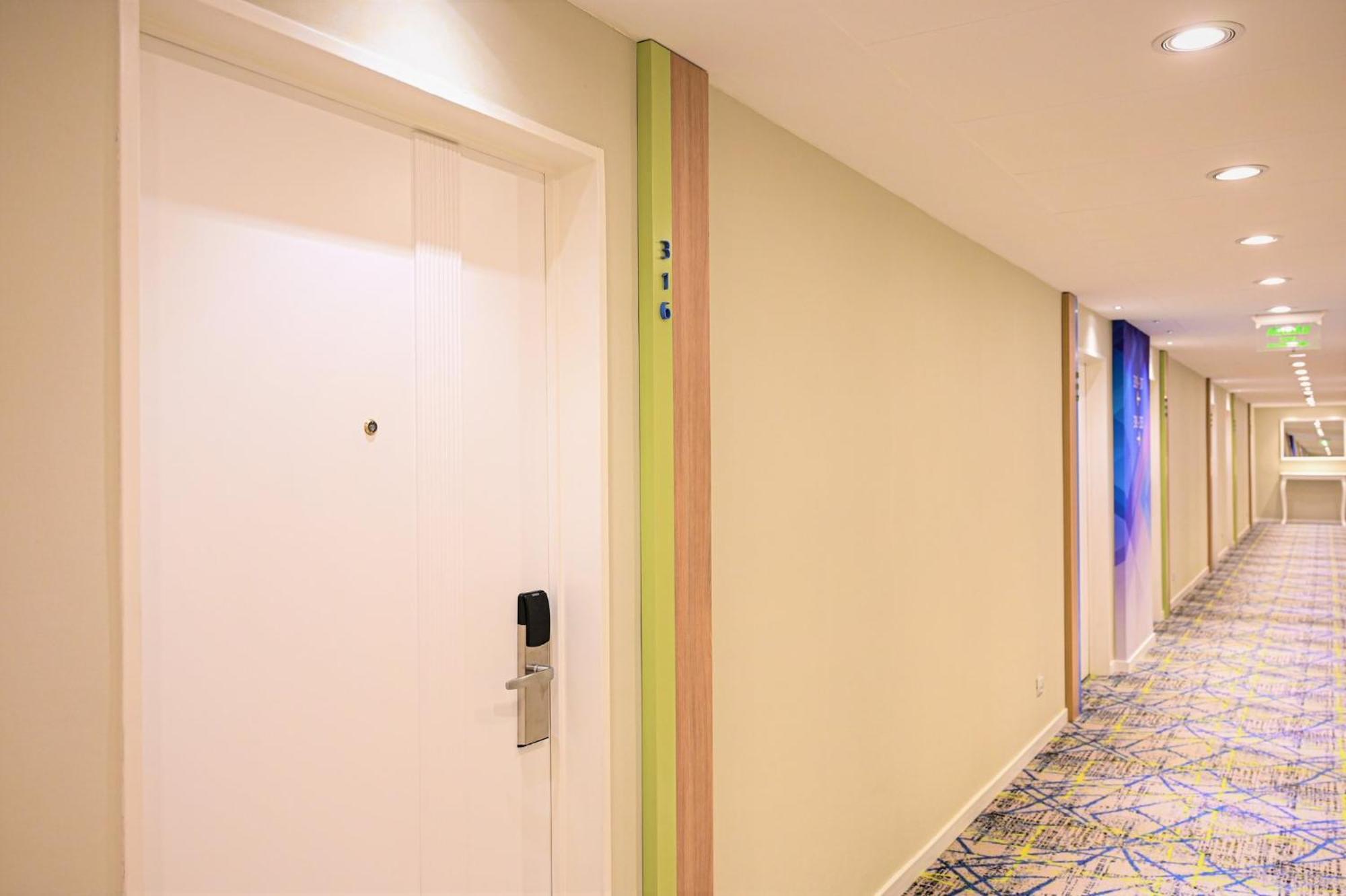 Holiday Inn Express Rosario By Ihg Ngoại thất bức ảnh
